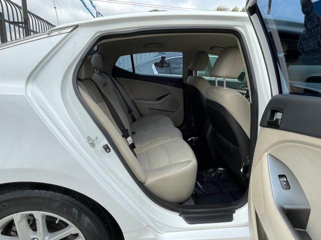 KNAGM4A71D5378792 KIA Optima Lx
