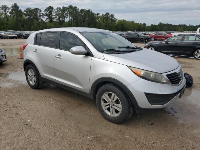 KNDPB3A28B7060418 KIA Sportage Lx