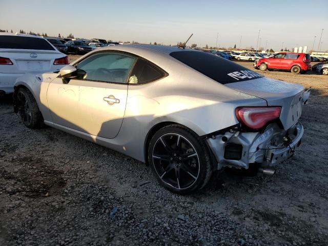 JF1ZNAA11D1727725 Scion UK