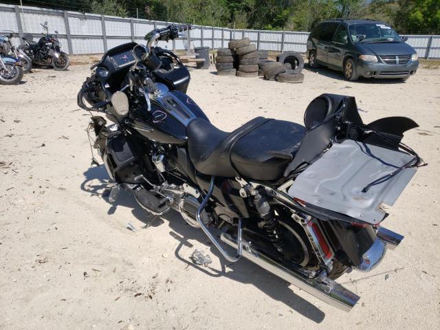 2018 HARLEY-DAVIDSON FLTRU - 1HD1KGD11JB614912