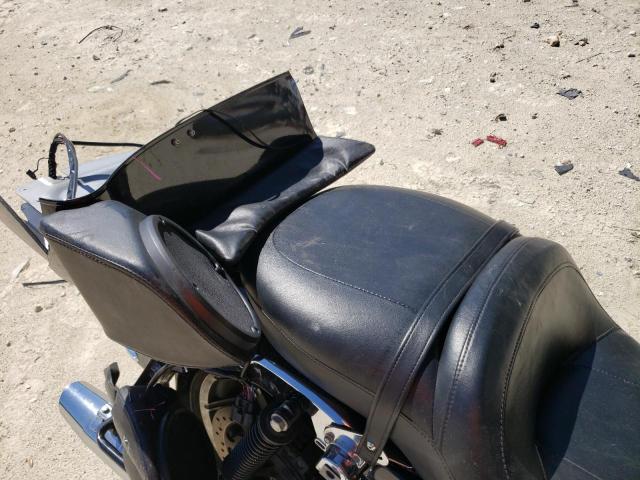 2018 HARLEY-DAVIDSON FLTRU - 1HD1KGD11JB614912
