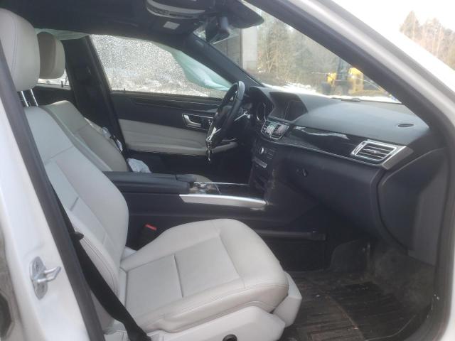 2016 MERCEDES-BENZ E 250 BLUE WDDHF9HB5GB172251