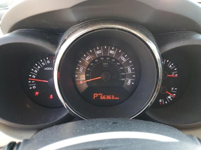 KNDJT2A2XB7237953 KIA SOUL +