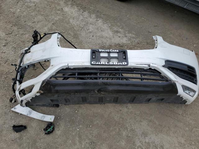 2018 VOLVO XC90 T5 - YV4102KK1J1327188