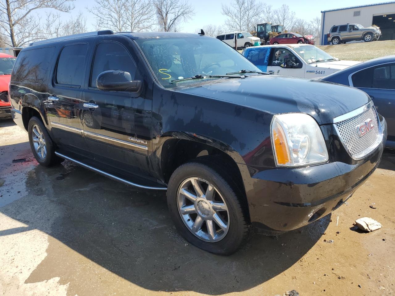 1GKS2MEF0BR397235 2011 GMC Yukon Xl Denali