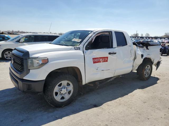 Salvage cars for sale from Copart Sikeston, MO: 2018 Toyota Tundra Double Cab SR/SR5