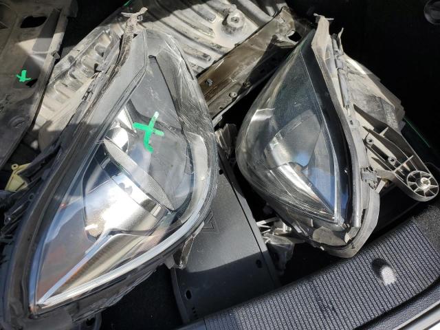 WDDGF5HB2EA956264 Mercedes-Benz C 350