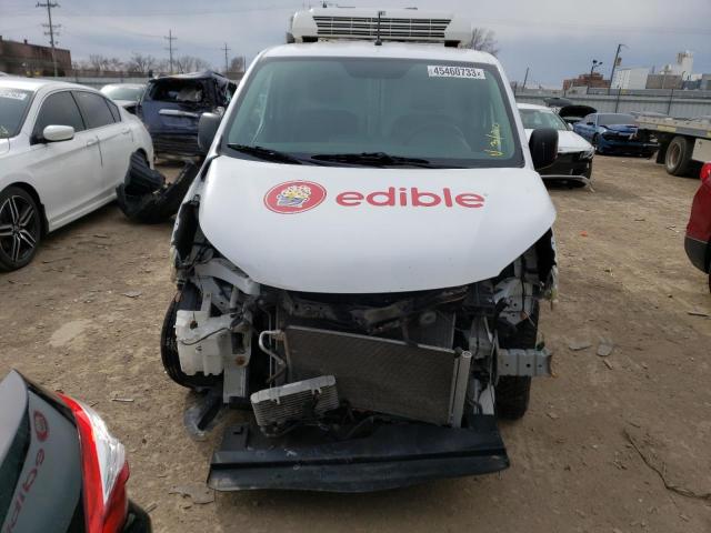3N6CM0KNXJK705096 Nissan NV200 2.5S