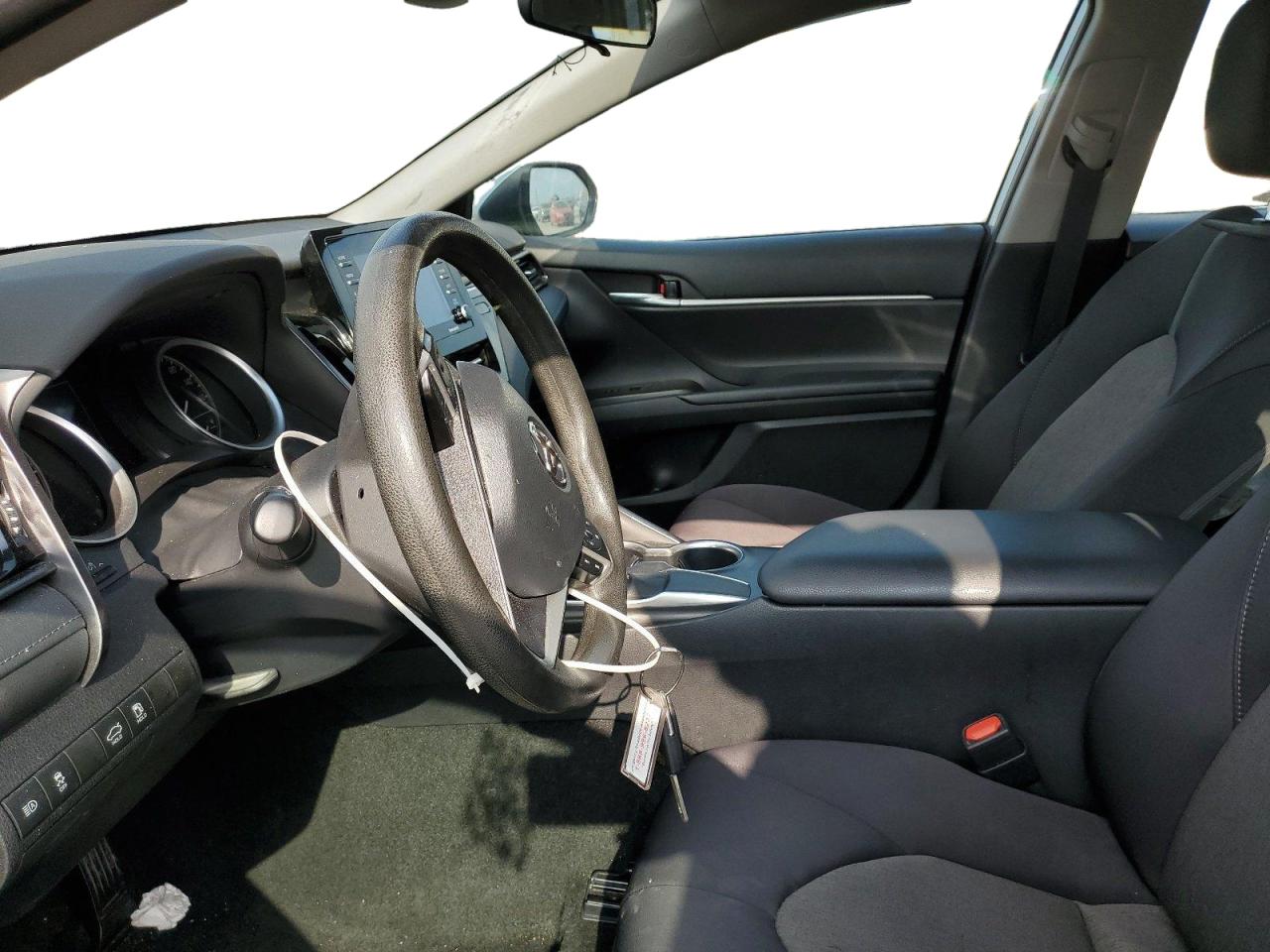 2021 Toyota Camry - Image 7
