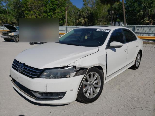 2012 Volkswagen Passat SEL