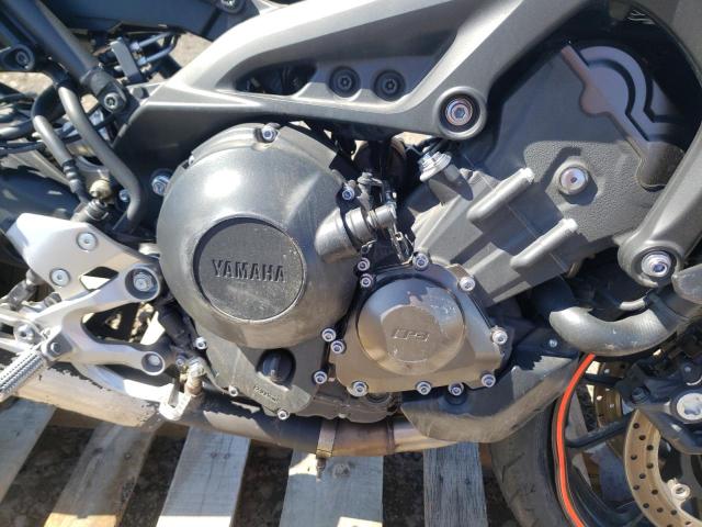 2017 YAMAHA FZ09 JYARN53E8HA000598