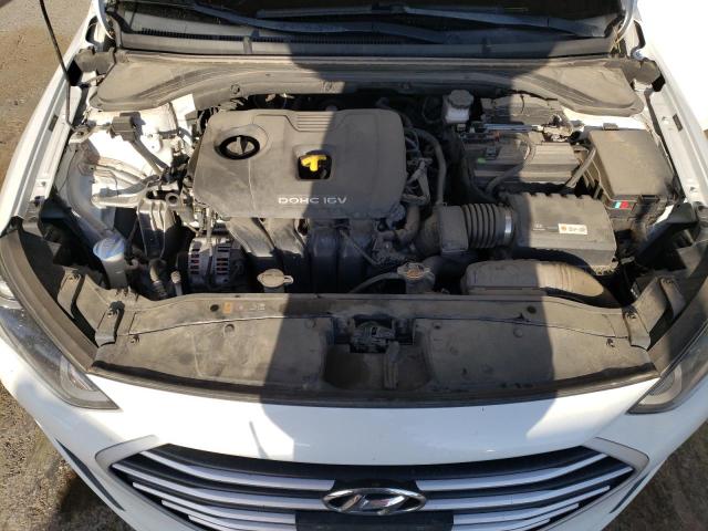 5NPD84LF8JH213400 Hyundai ELANTRA SEL