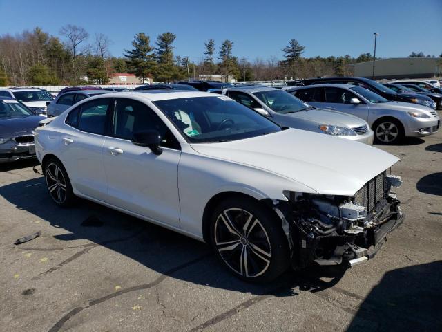 2019 VOLVO S60 T8 R-D - 7JRBR0FM8KG018556