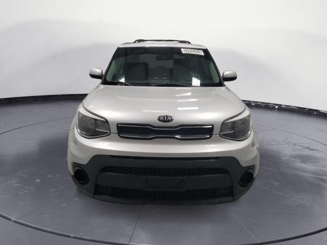 KNDJN2A27J7588022 KIA Soul