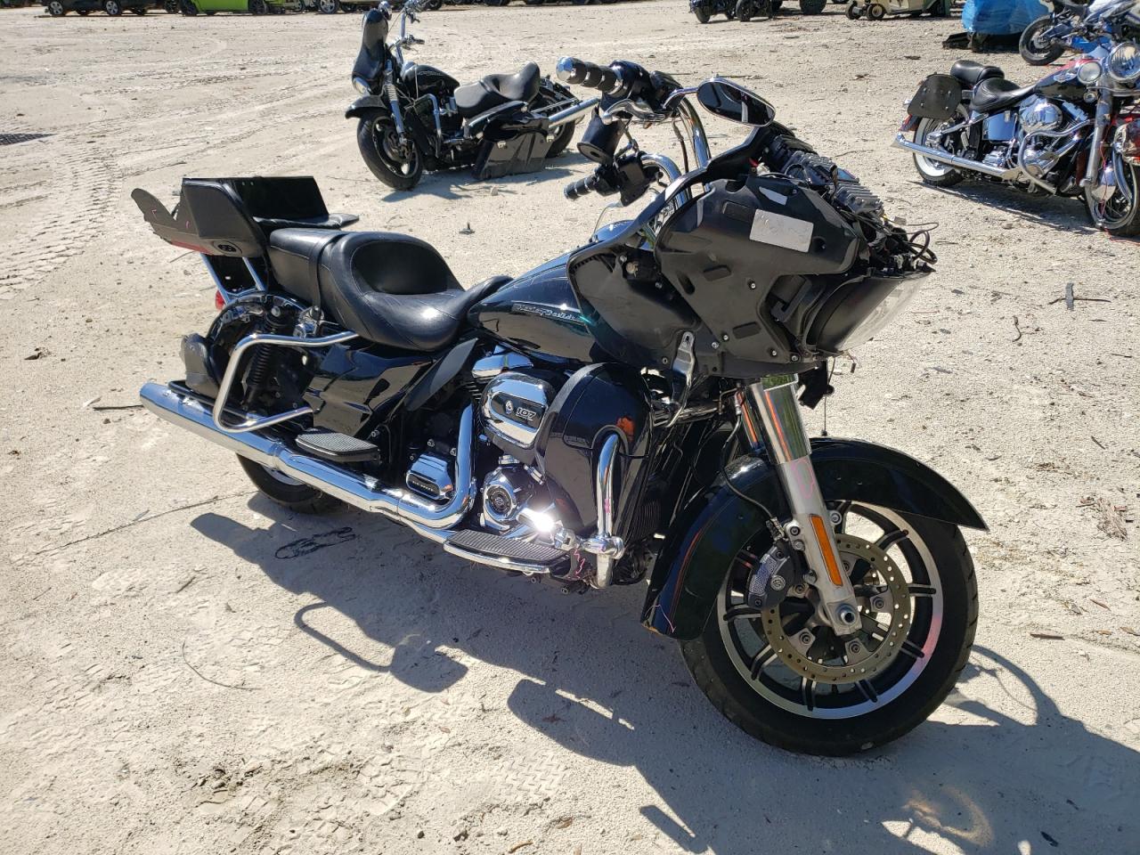 1HD1KGD11JB614912 HARLEY-DAVIDSON FLTRU 2018