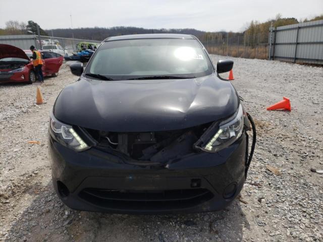 JN1BJ1CR2JW285047 Nissan Rogue Sport S