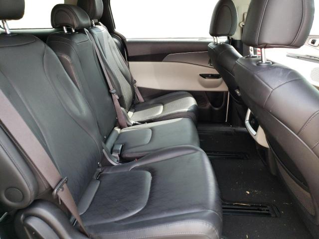 KNDNB4H38N6112653 KIA Carnival Lx