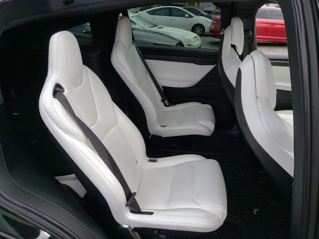 5YJXCBE29JF102878 Tesla MODEL X