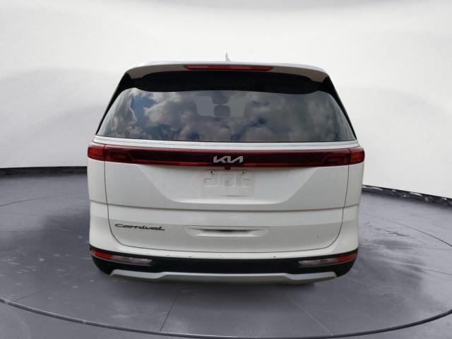 KNDNB4H38N6112653 KIA Carnival Lx
