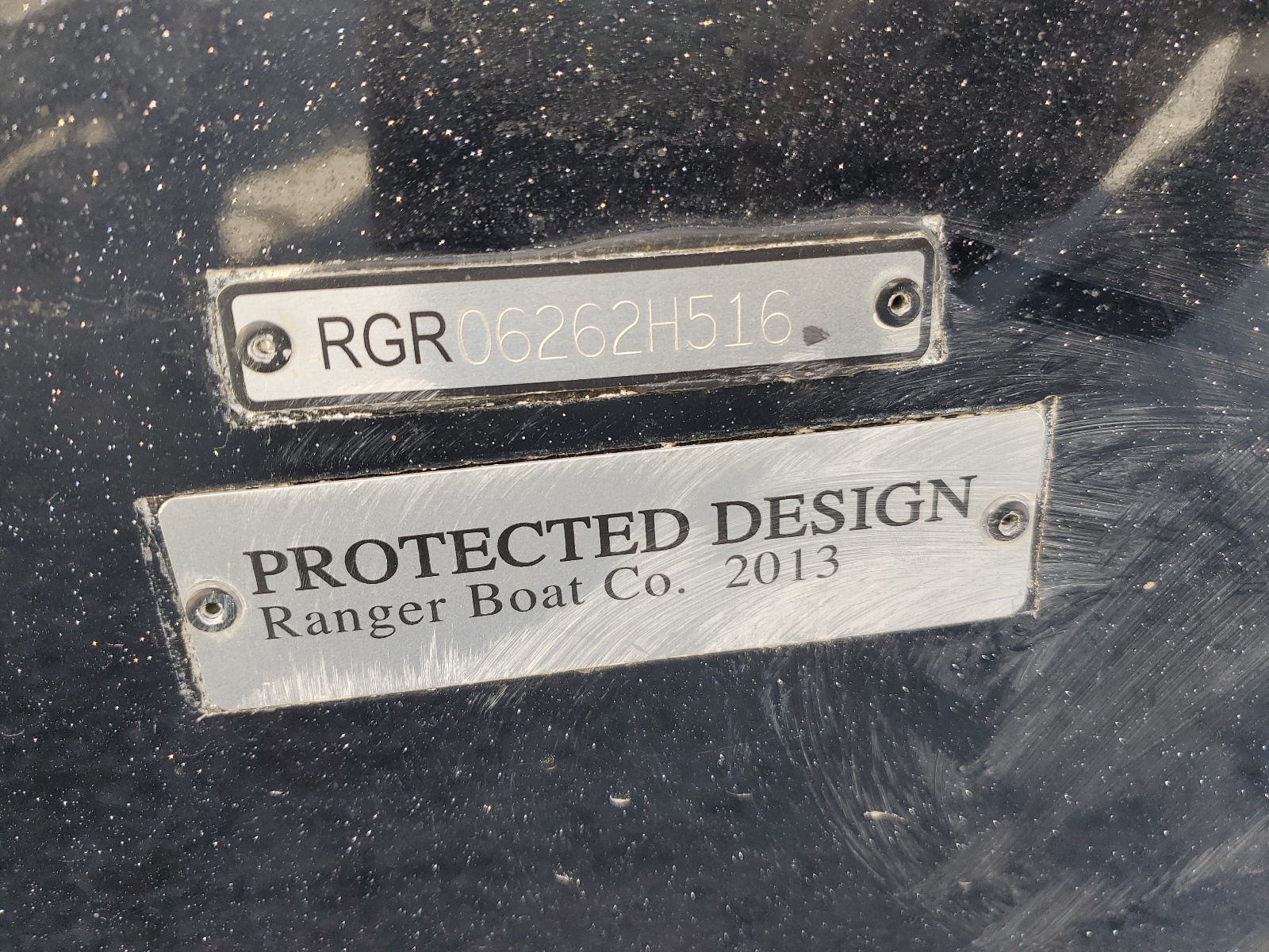 RGR06262H516 2016 Land Rover Boat