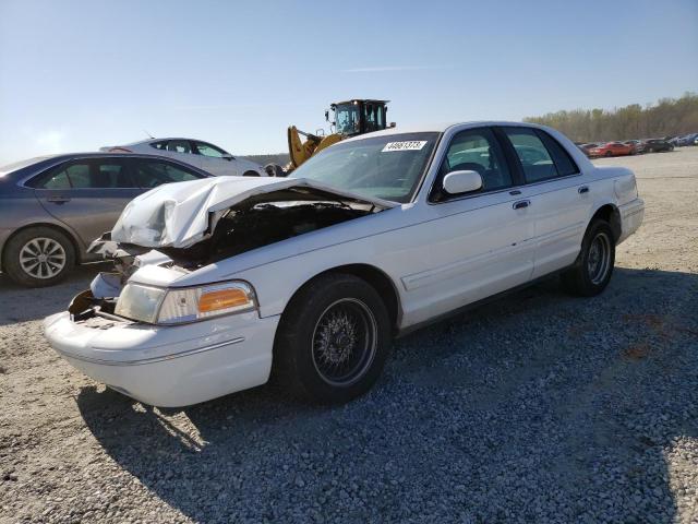 2001 Ford Crown Victoria LX