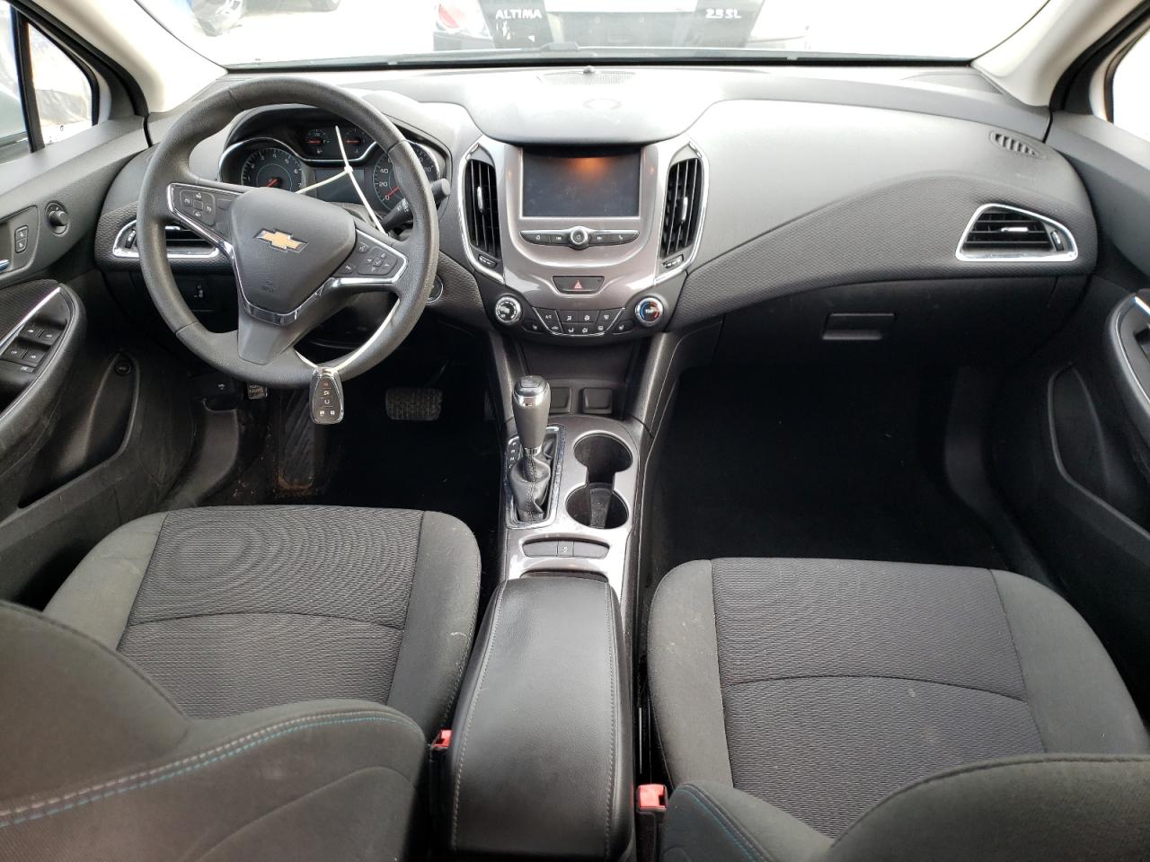 1G1BE5SM0H7113658 CHEVROLET CRUZE 2017