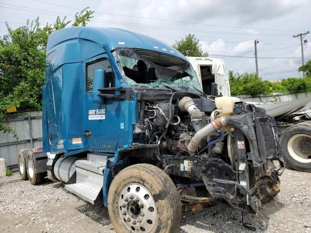 Salvage trucks for sale at Louisville, KY auction: 2020 Kenworth Construction T680