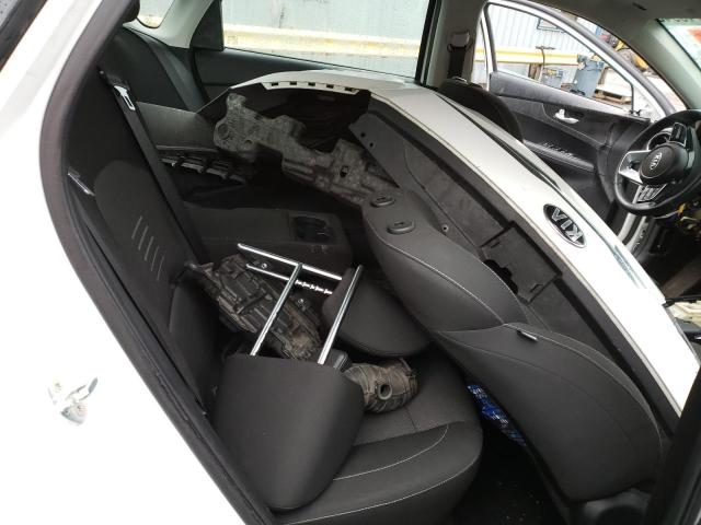 3KPF34AD0KE087581 KIA Forte Gt Line