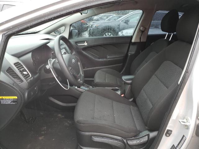 3KPFK4A71JE277899 KIA FORTE LX