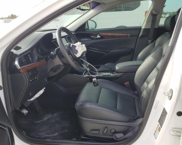 2017 KIA CADENZA PR - KNALB4J18H5081766