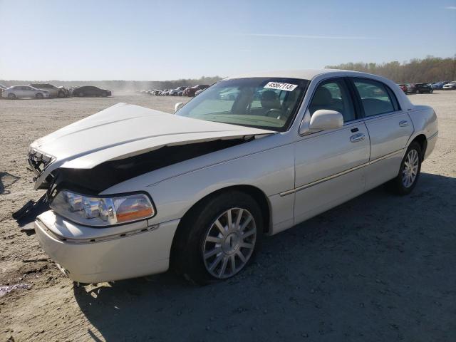 2006 Lincoln Town Car Signature