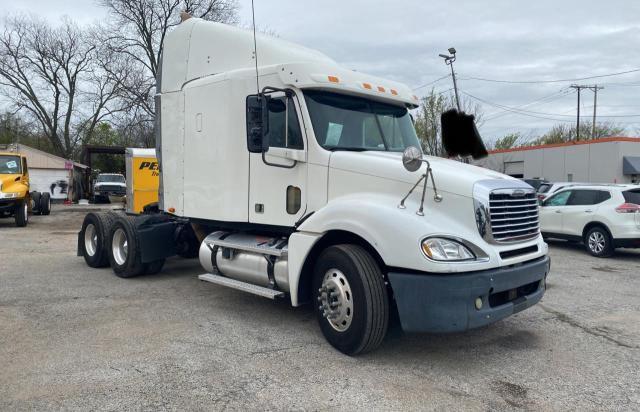 Salvage cars for sale from Copart Grand Prairie, TX: 2009 Freightliner Conventional Columbia