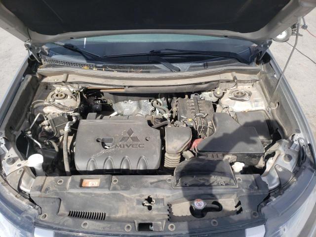 JA4AD2A37KZ037858 Mitsubishi Outlander Es