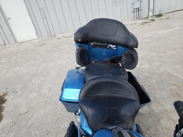 2011 HARLEY-DAVIDSON FLTRU 1HD1KGM15BB667369