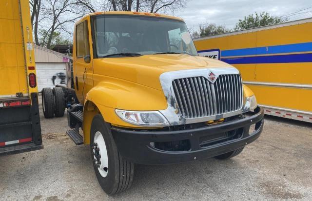 Salvage cars for sale from Copart Grand Prairie, TX: 2019 International 4000 4300