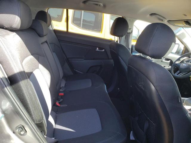 KNDPBCAC4E7658390 KIA Sportage Lx