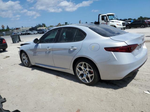 2022 ALFA ROMEO GIULIA SUP - ZARFAMBN3N7656446