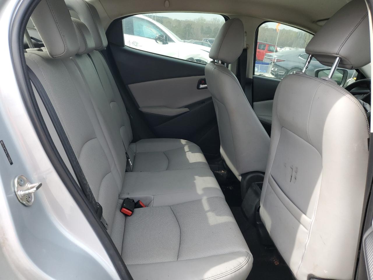3MYDLBYV5LY715162 TOYOTA YARIS 2020