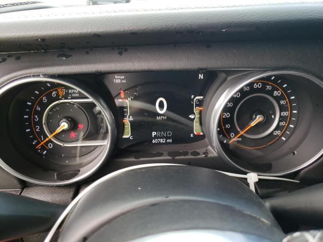 1C4HJXEGXJW185798 Jeep Wrangler Unlimited Sahara