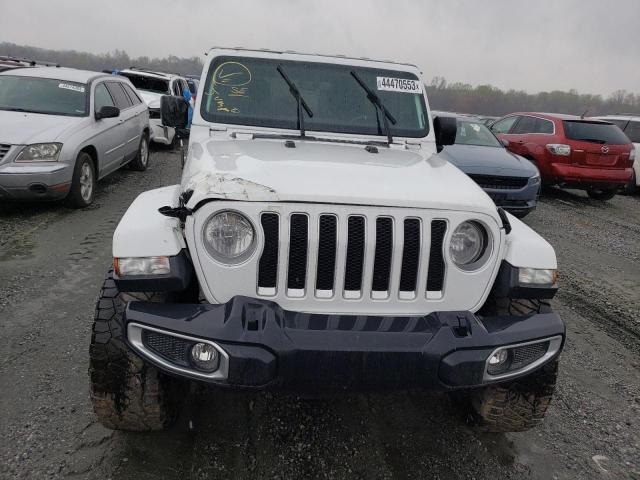 1C4HJXEG3JW206894 Jeep Wrangler Unlimited Sahara
