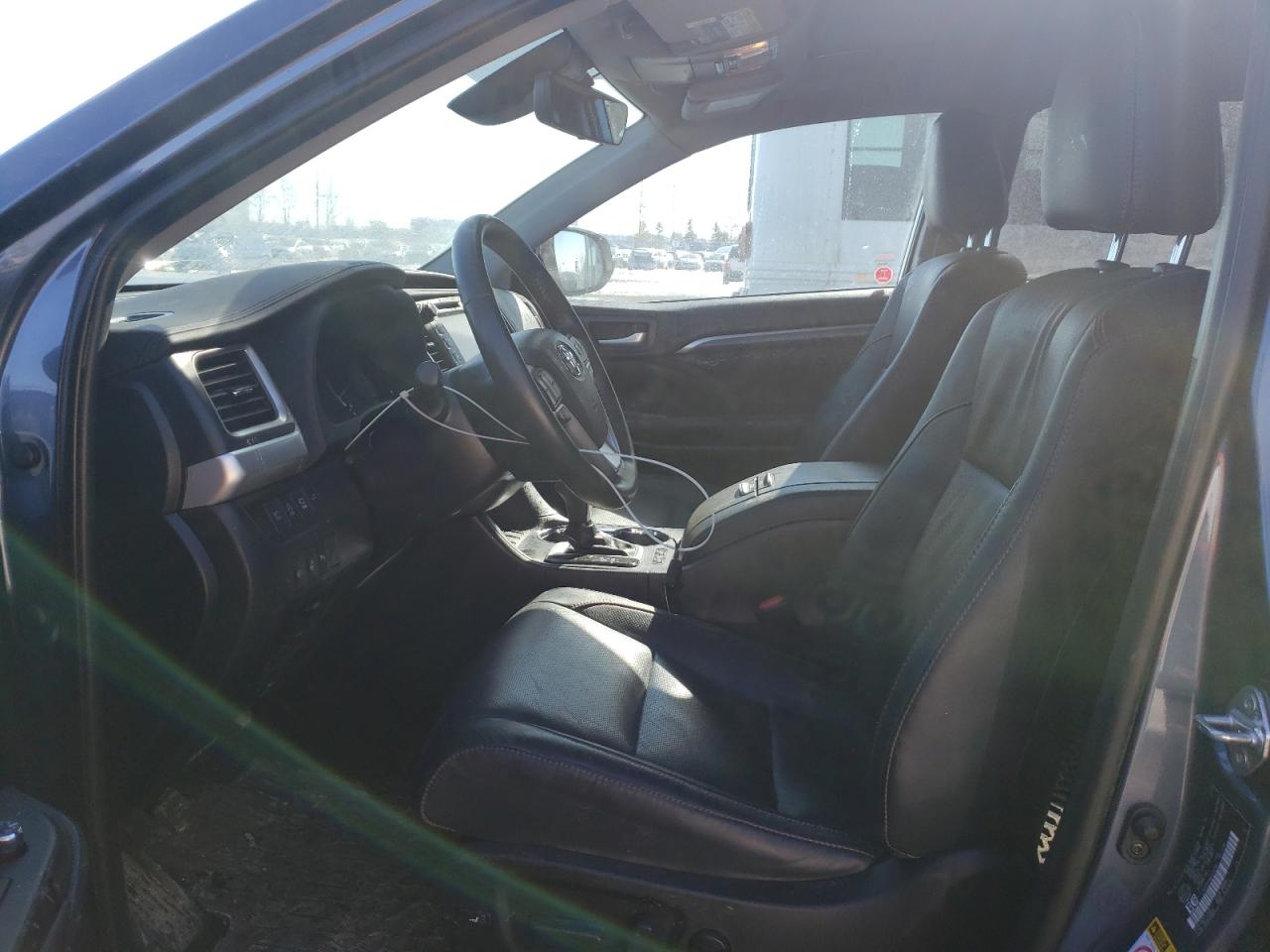 5TDDZRFH8KS739190 TOYOTA HIGHLANDER 2019