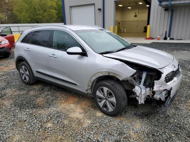 KNDCB3LC6L5396053 KIA NIRO LX