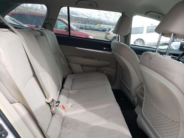 4S4BRBCC8E3257943 Subaru Outback 2.5i Premium
