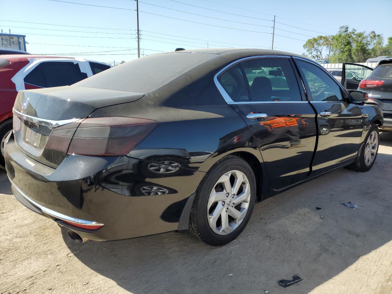 1HGCR2F7XGA228144 HONDA ACCORD 2016