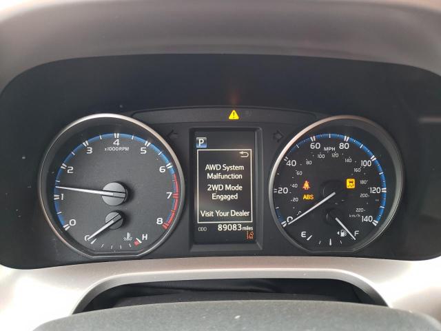 2018 TOYOTA RAV4 LE JTMBFREV5JJ261247