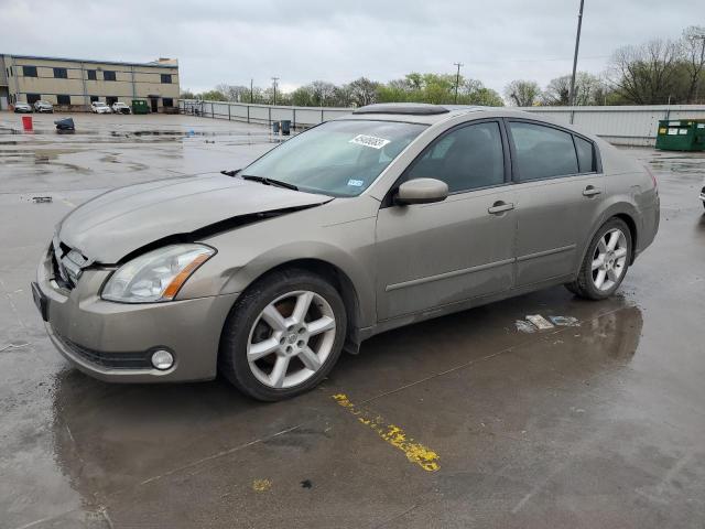 2004 Nissan Maxima SE