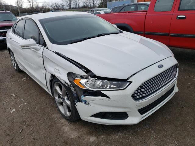 3FA6P0H76FR220748 Ford FUSION SE