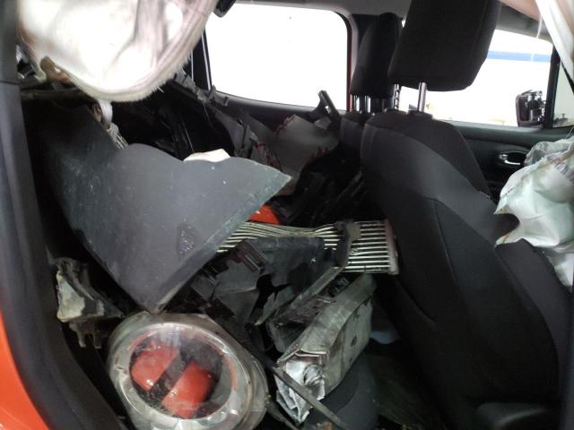 ZACCJBBB0JPH90965 Jeep Renegade Latitude