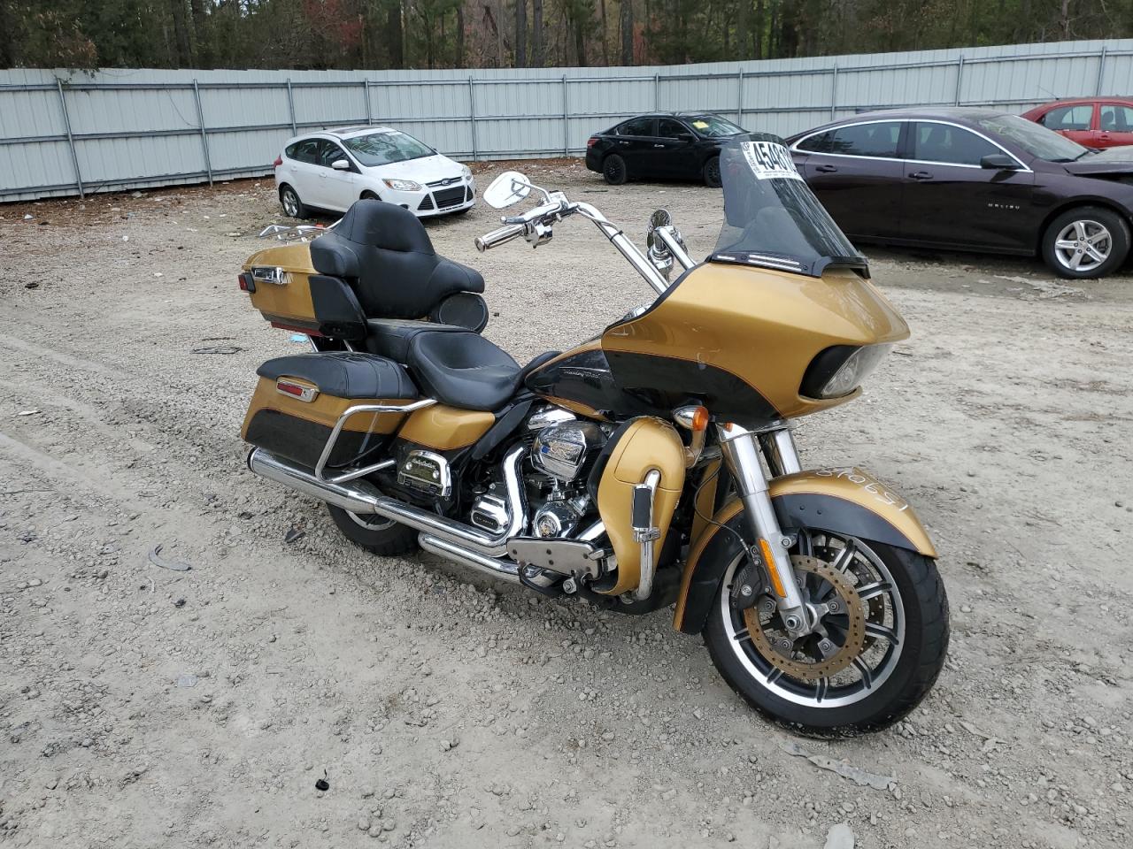 1HD1KGD18HB606851 HARLEY-DAVIDSON FLTRU 2017