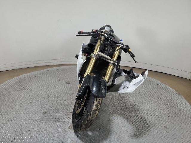 2004 SUZUKI GSX-R600 K - JS1GN7CA842111204